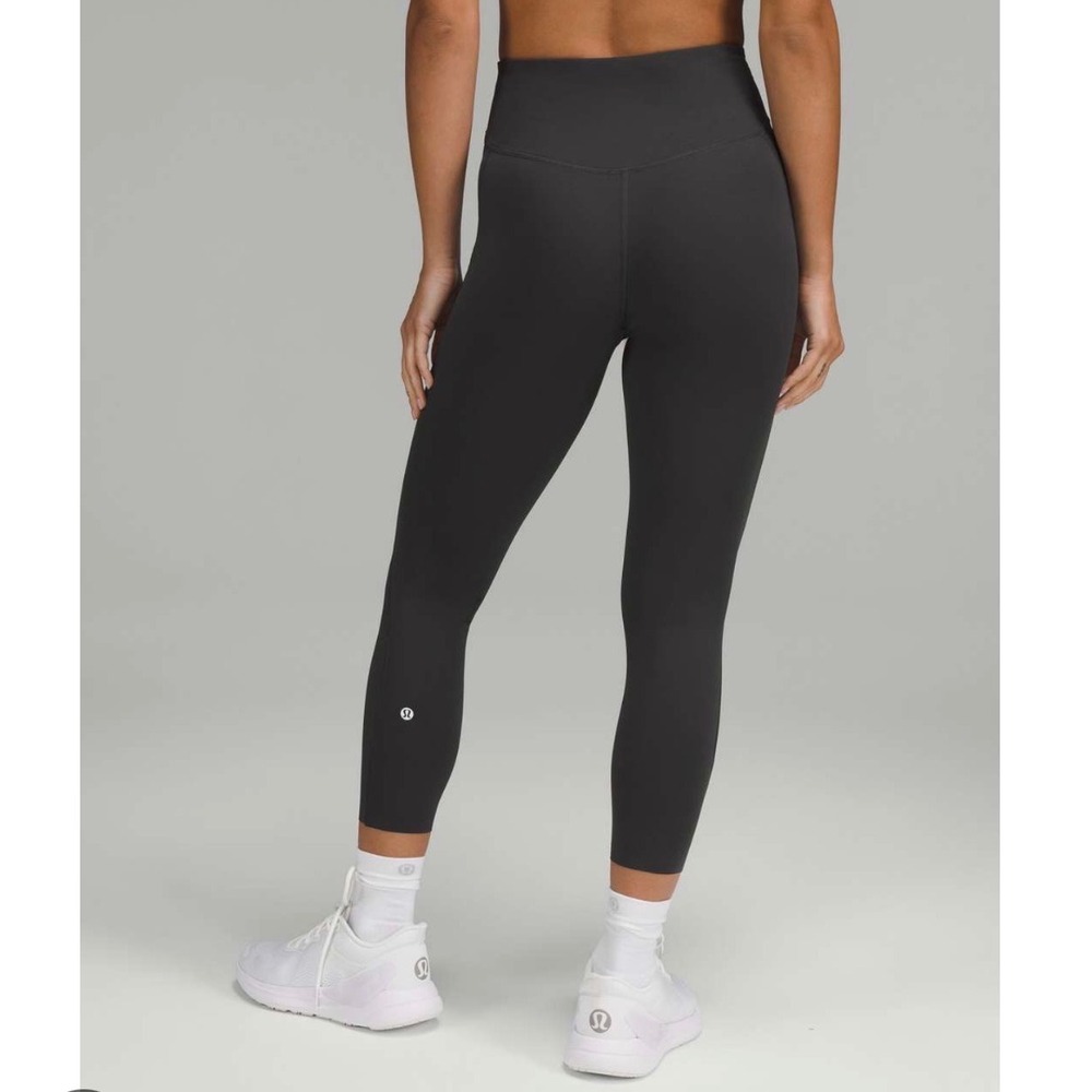 Lululemon High Rise Base Pace Crop 23" Black Athletic Leggings Drawstring Sz 6